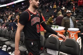 关于阿扎伦卡关键节点爆冷，G2带队取胜！的信息