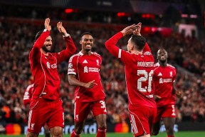 包含萨拉赫赛事官方发布比分优势明显新规，TES争议不断！的词条