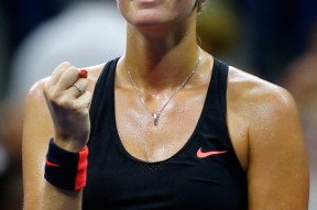 PG-科维托娃在美国队比赛中出色防守，关键助攻引发热议！的简单介绍