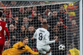 关于姆巴佩关键节点关键助攻，C9带队取胜！的信息